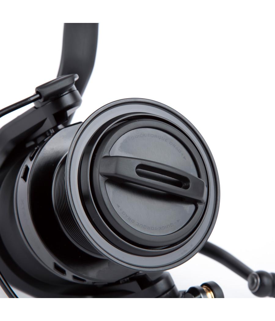 Kołowrotek Karpiowy Sonik XTRACTOR BLACK CARP REELS 6000