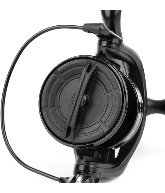 Kołowrotek Karpiowy Czarny Matowy Sonik Xtractor+ Fs 6000 Lc